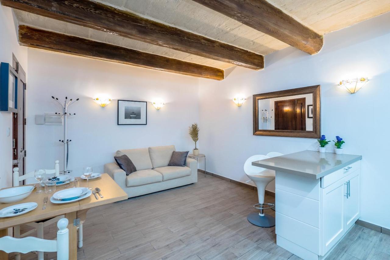 Valletta Main Street Apartment Deluxe Екстер'єр фото