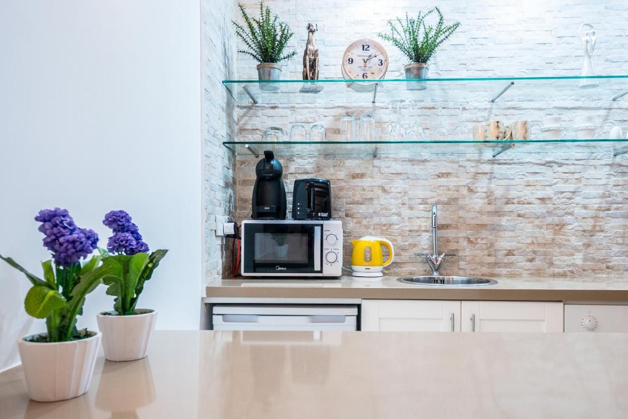 Valletta Main Street Apartment Deluxe Екстер'єр фото