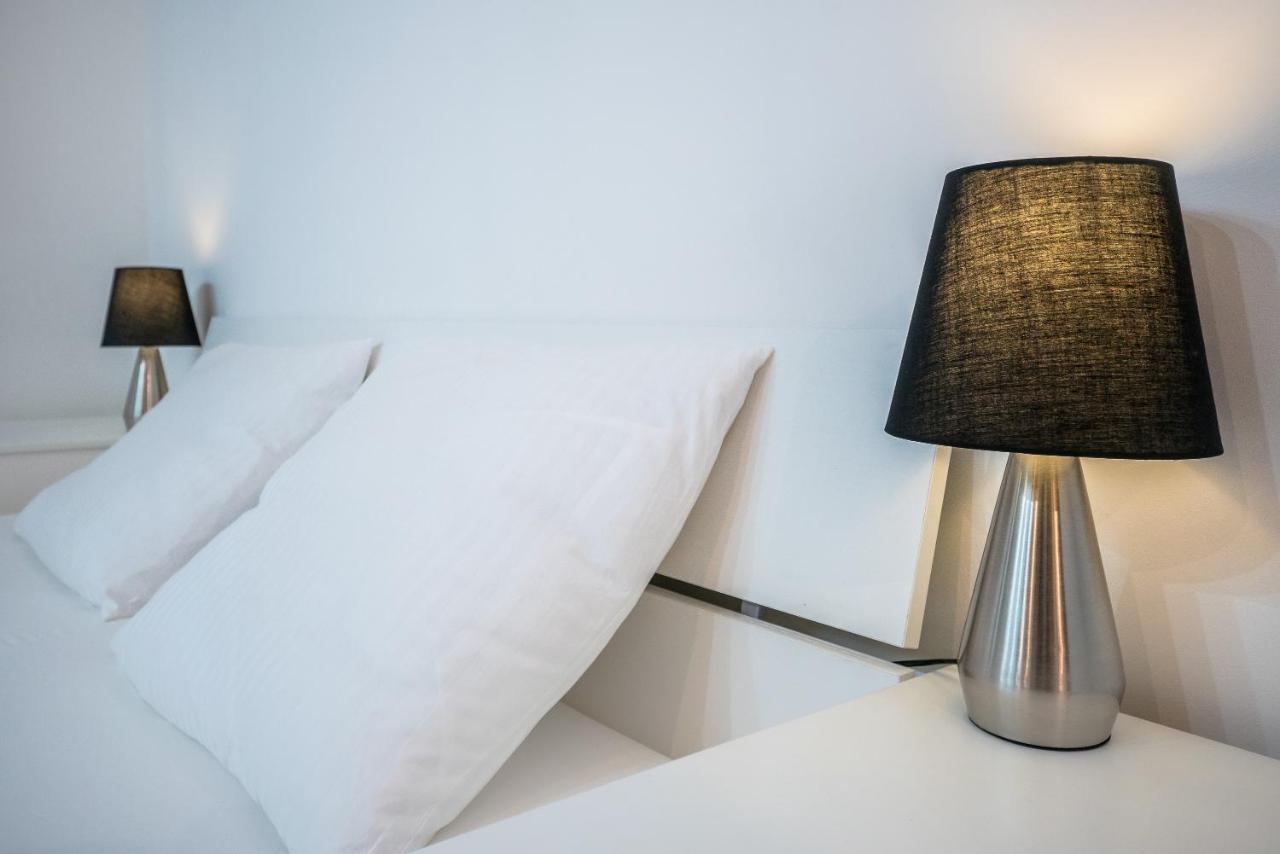 Valletta Main Street Apartment Deluxe Екстер'єр фото
